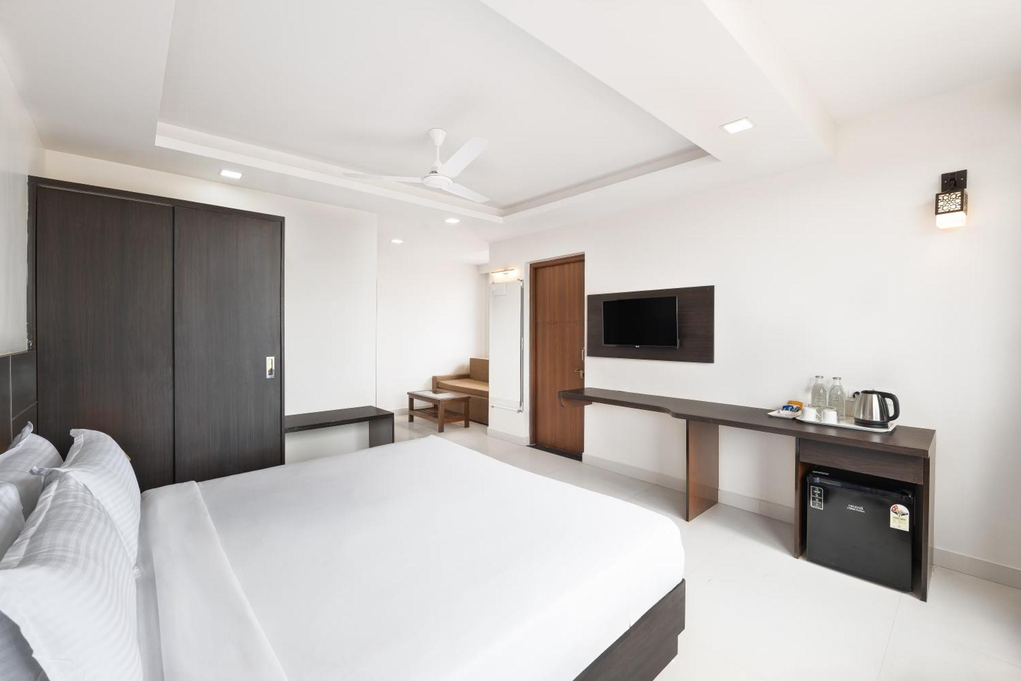 Bsg Porvorim Regency Hotel Goa 外观 照片